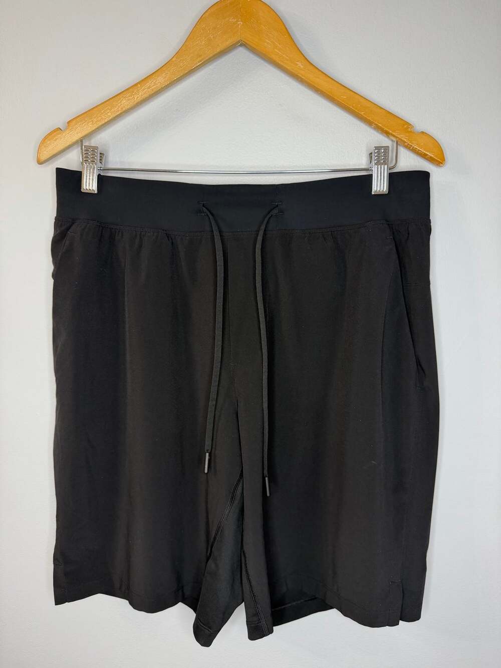 Lululemon T.H.E. Short 9" Linerless Black Drawstring Black Men's L